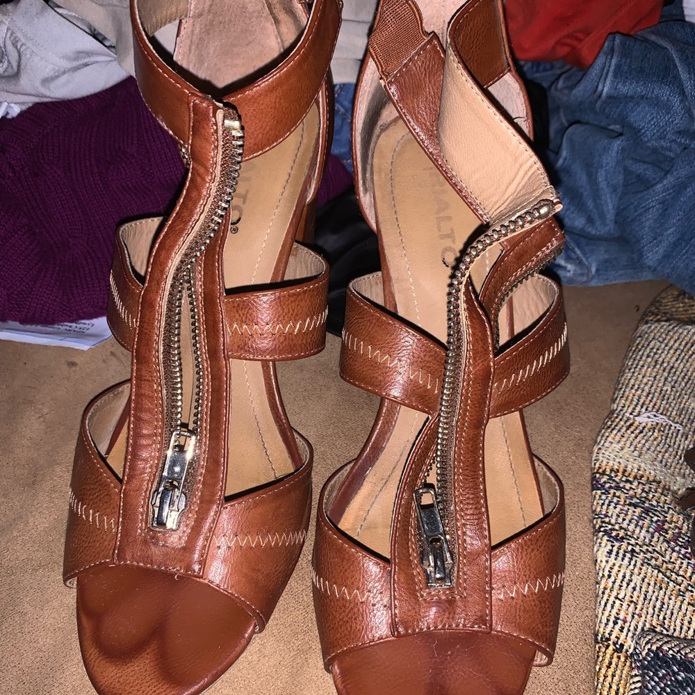 Shoes